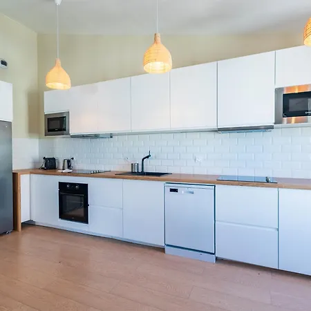 Apartment 10can Vieux Port - 12 Pers Max Marseille